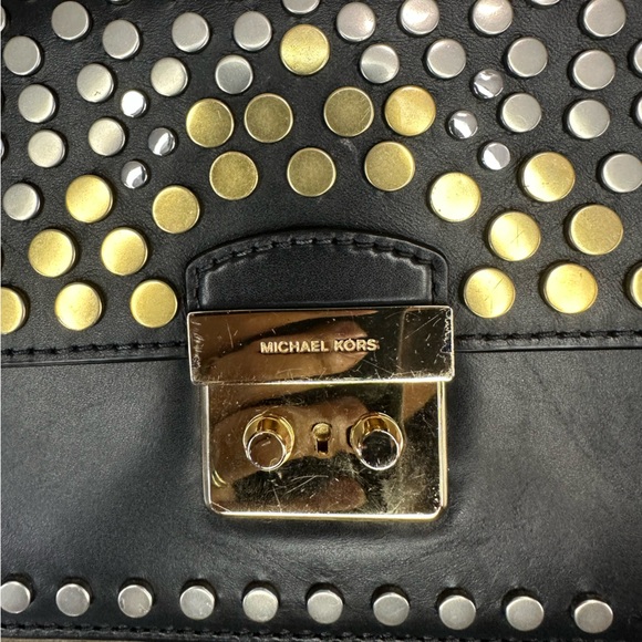 Limited Edition Michael Kors Jenkins Stud Shoulder/ Crossbody - Picture 8 of 12